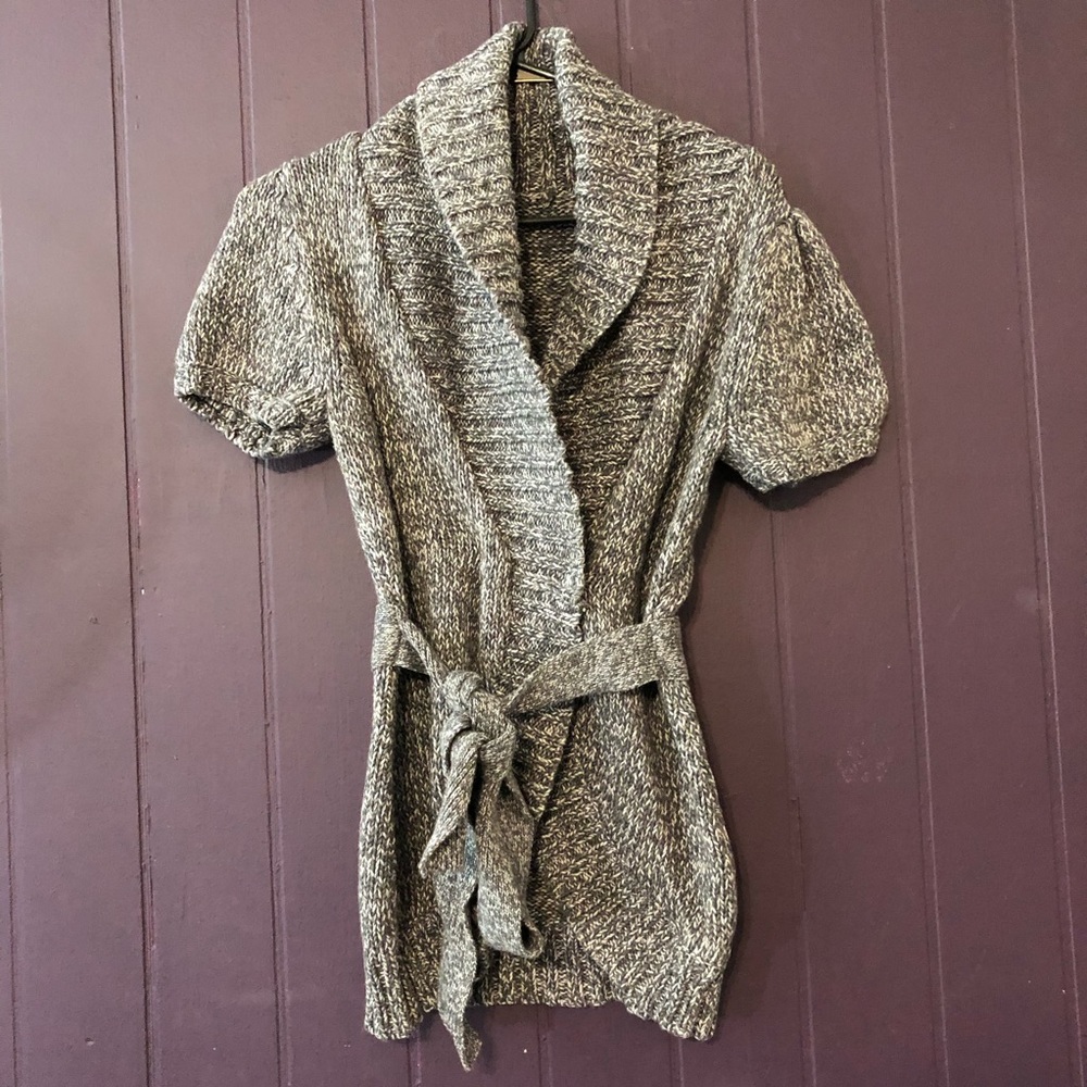 Gray cardigan sweater short sleeve with Belt